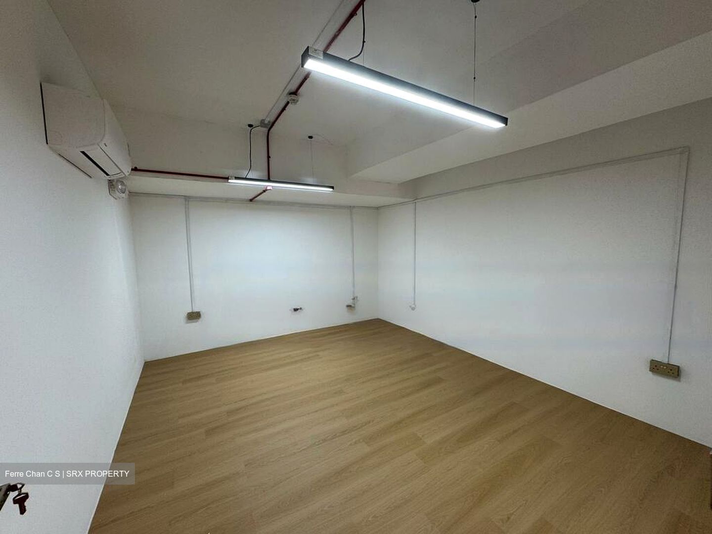 Invest Ho Building (D13), Factory #457859871